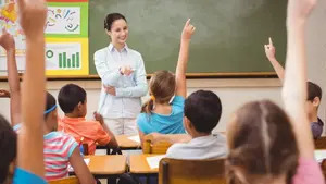 Navarra autoriza la contratación de más de 3.800 puestos para Educación