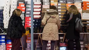 La Feria del Stock convierte Baluarte en un centro comercial: así se ha vivido su primera jornada