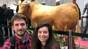 Un toro de Cebada Gago disecado por un pamplonés triunfa en una feria de taxidermismo en Austria