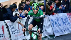 Carlos Cobos firma un extraordinario segundo puesto para el Caja Rural en Aiztondo