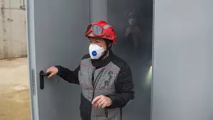 Beaumont 'apaga' fuegos en los bomberos de Navarra y anuncia la convocatoria de nuevas oposiciones