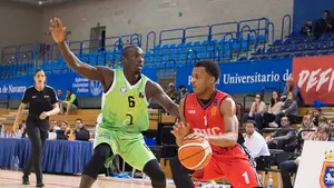 Los mejores instantes del partidazo entre Basket Navarra y Obila Basket en Pamplona