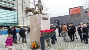 Víctimas de ETA plantan a Chivite en su acto contra el terrorismo por "blanquear a etarras y a sus complices"