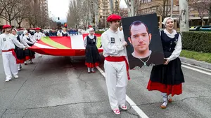 Sortu, en la manifestación en Pamplona por la muerte del etarra Xabier Rey: "Ni una víctima más"