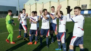 Como un cohete: la Mutilvera golea a domicilio y ya saborea el título de campeón