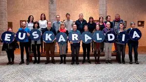 El Gobierno de Barkos lanza un proyecto para hablar 11 días únicamente en euskera cueste lo que cueste