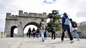 Vuelven las marchas nórdicas a Pamplona: dos niveles de intensidad y nuevos recorridos de Burdiana a la Ciudadela