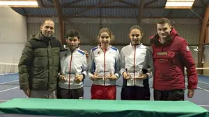 Iker Gaztambide y Lucía Ibarrola, campeones de la Babolat Cup infantil en Oberena