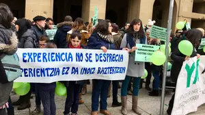UGT critica los "continuos cambios" de Educación en la gestión de listas de interinos docentes
