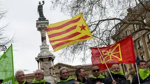 EH Bildu pide que los 'demócratas vascos' hagan realidad la 'República Vasca': "Hay que actuar juntos"