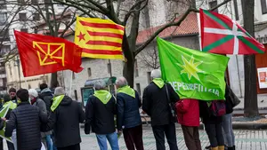 La manifestación del Aberri Eguna en Pamplona se hermana con Cataluña: "Su lucha es la nuestra"