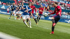 Desastre en El Sadar: el Tenerife se lleva los tres puntos merecidamente ante un lamentable Osasuna