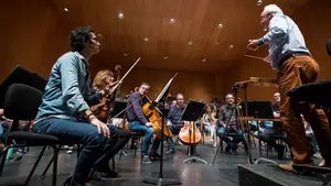 La Sinfónica de Navarra y la Orquesta del Conservatorio Superior de Música actúan juntas en Baluarte