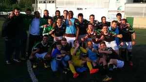 El Beti Kozkor celebra la salvación, con siete equipos en peligro a falta de una jornada