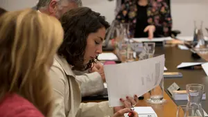 Laura Pérez vuelve a ejercer de portavoz de Podemos en el Parlamento foral: "El grupo se mantiene unido"