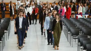 Así vivieron los más de 300 alumnos de las Facultades de Ciencias Humanas y Sociales de la UPNA su graduación