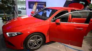 Casi un tercio de los consumidores navarros dudan entre comprar un coche a gasolina, diésel o eléctrico