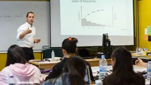 La precaria situación de seis de cada diez profesores de la Universidad Pública de Navarra