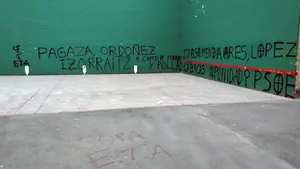 Sigue el acoso contra las víctimas de ETA: aparecen pintadas contra Consuelo Ordóñez y Maite Pagaza