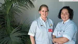 Dos enfermeras del CHN viajan hasta Toronto para exponer las buenas prácticas de la sanidad navarra