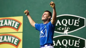 Txapela navarra: Bakaikoa se impone a Erasun en la final de promoción en el Labrit