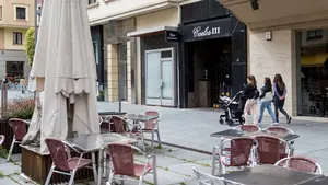 La antigua cafetería 'Rumbos' acogerá el primer local de una conocida cadena de tapas en el centro de Pamplona