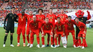 La Bélgica de Roberto Martínez golea con facilidad a un Egipto que espera a Salah