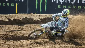 El piloto Ander Valentín: "Seguiremos trabajando para que lleguen los resultados"