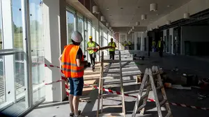 Las federaciones deportivas han comenzado este lunes el traslado al pabellón Navarra Arena