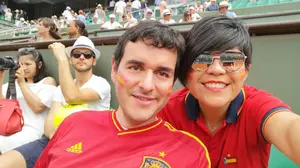 De Fustiñana a París por Rafa Nadal: el navarro que ha asistido a cinco victorias de Nadal en Roland Garros