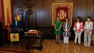 El nuevo delegado del Gobierno se acerca al cuatripartito: busca "tender puentes" con el Ejecutivo foral