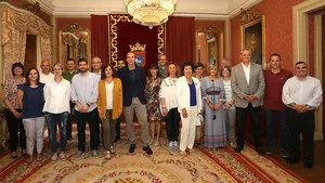 El Club de Tenis recibe el reconocimiento de Pamplona en el día de su centenario