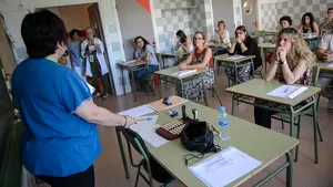 I-E se apunta a echar las culpas a UPN, al que acusa de la reducción de plazas en la OPE del Gobierno foral