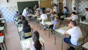 'Escabechina' en las oposiciones de profesor en Navarra con menos aprobados que plazas disponibles