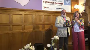 El filósofo Fernando Savater: "Hay políticos en las instituciones agradeciendo la labor terrorista de ETA"