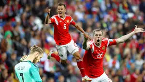 Así es el tridente ruso que intimida y hace peligrar la continuidad de la España más frágil