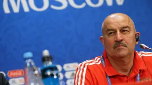 "Espa&ntilde;a es favorita, pero nada es imposible": las declaraciones del seleccionador ruso Cherch&eacute;sov