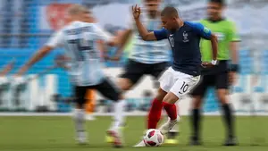 Mbappé, el 'guepardo' de la selección francesa, alcanzó los 37 km/h en el césped contra Argentina