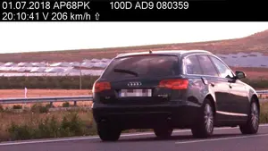 Los radares 'cazan' en Navarra a un coche circulando a más de 200 kilómetros por hora