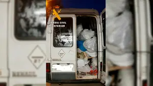 Las incautaciones no cesan: interceptadas 500 zapatillas y camisetas de imitaci&oacute;n para su venta en San Ferm&iacute;n