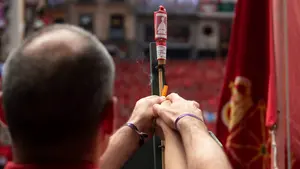 La oposición abronca a Maya por querer quitar la votación popular al elegir quien lanza el Chupinazo