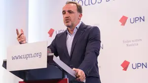 Esparza responde a la ministra Maroto: el acuerdo para rejuvenecer Volkswagen no fue "verbal" y "está firmado"