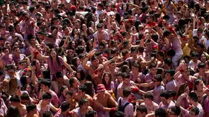 Un inicio de fiesta 'calentito' en Tudela: intervienen ante cuatro avisos de peleas