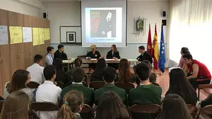 'Educar en Justicia': decenas de alumnos navarros participan en un programa para conocer a fondo el Poder Judicial
