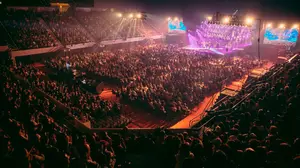 Nueva cita en el Navarra Arena: la gira mundial de un famoso m&uacute;sico traer&aacute; la Navidad a Pamplona