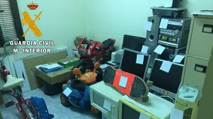 Se busca a los dueños: localizan varios objetos robados en el interior de una casa 'okupa' en Azagra