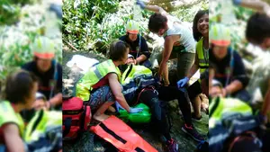 La unión hace la fuerza: bomberos franceses y navarros trabajan juntos para rescatar a una barranquista herida 