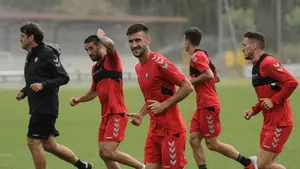 Oier Sanjurjo afronta el partido de Copa "con otro poso, con otra confianza y con muchas ganas"