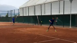 El campeonato navarro absoluto alcanza la quinta jornada de competici&oacute;n en el Tenis Pamplona