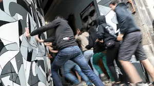 A los ‘okupas’ les sale gratis: absueltos los 22 acusados de tomar el palacio de Rozalejo en Pamplona